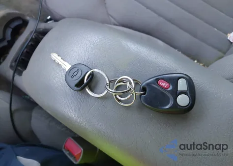 2003 Chevrolet S-10 Ls from USA, damaged, VIN 1GCCS19X938149266